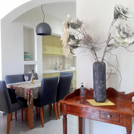 Kimataki Apartment